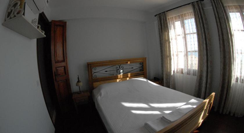 Aliye Hanim Hotel Ayvalı エクステリア 写真