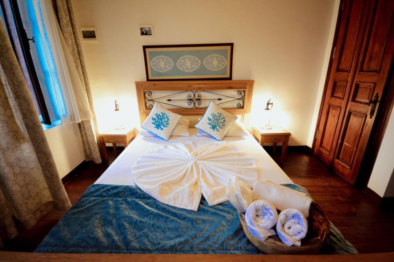 Aliye Hanim Hotel Ayvalı エクステリア 写真