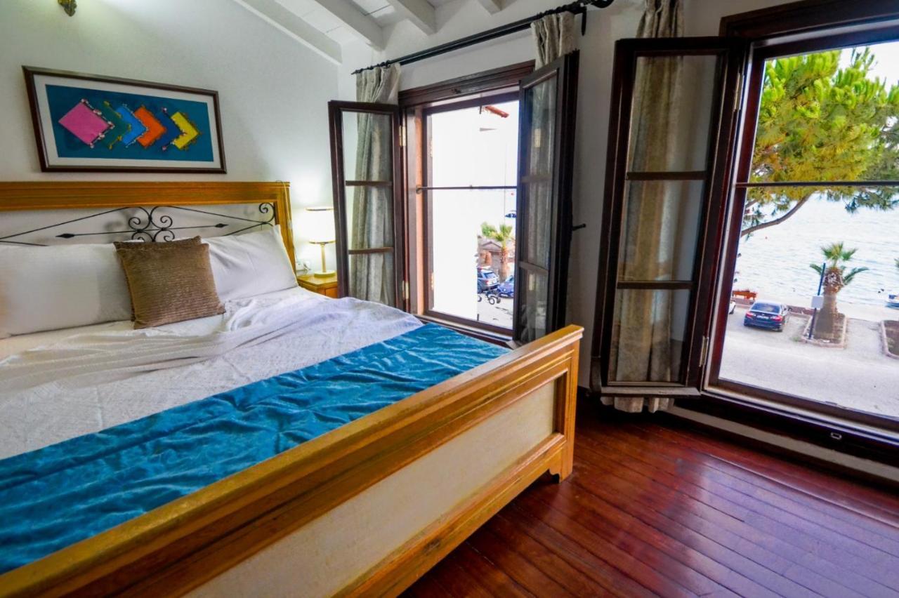 Aliye Hanim Hotel Ayvalı エクステリア 写真