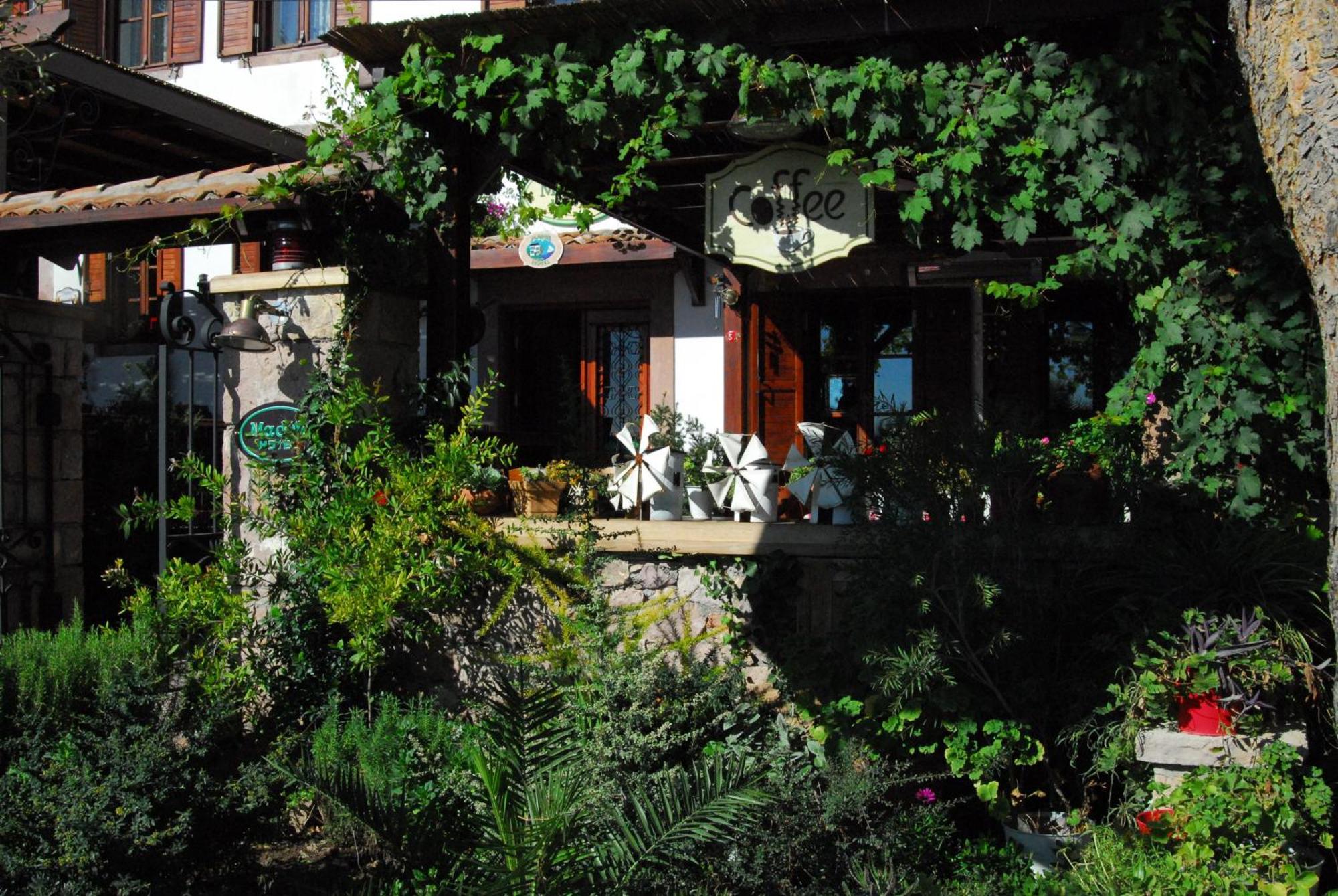 Aliye Hanim Hotel Ayvalı エクステリア 写真